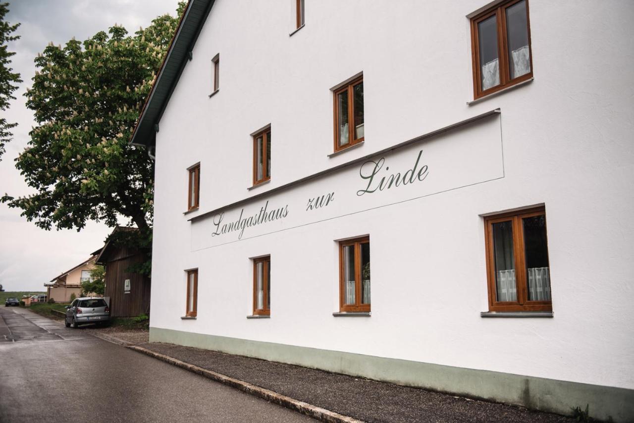 Pleiskirchen Landgasthaus Zur Linde מראה חיצוני תמונה